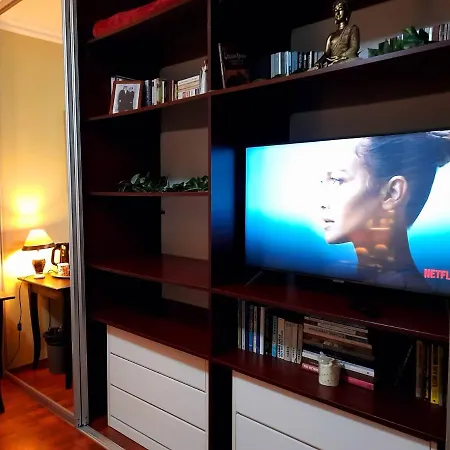 Canadian Style House With 3d Effect Pool فندق مبيت وإفطار