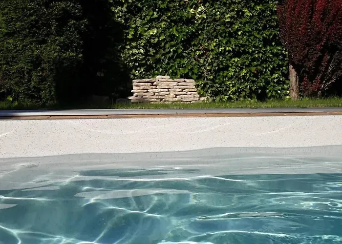 Frühstückspension Canadian Style House With 3d Effect Pool Vinosady